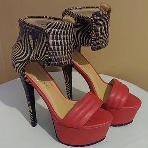 Ladies shoes